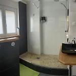Escalille Le Royale Apartamento Lila