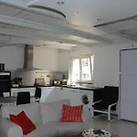 Escalille Le Royale Apartamento *